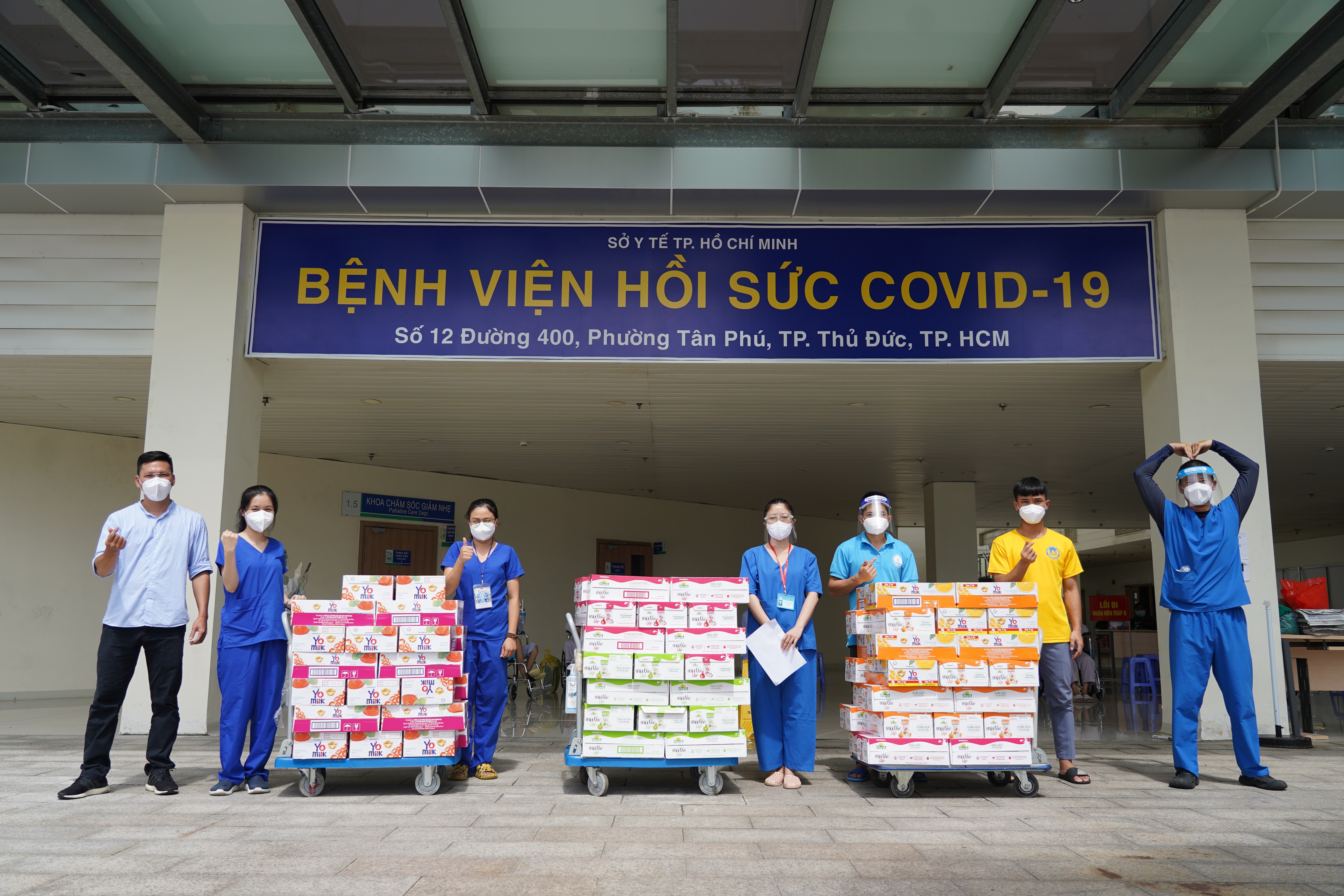 Vinamilk đóng góp hơn 95 tỷ đồng cùng Chính phủ, tuyến đầu, cộng đồng chống dịch Covid - 19